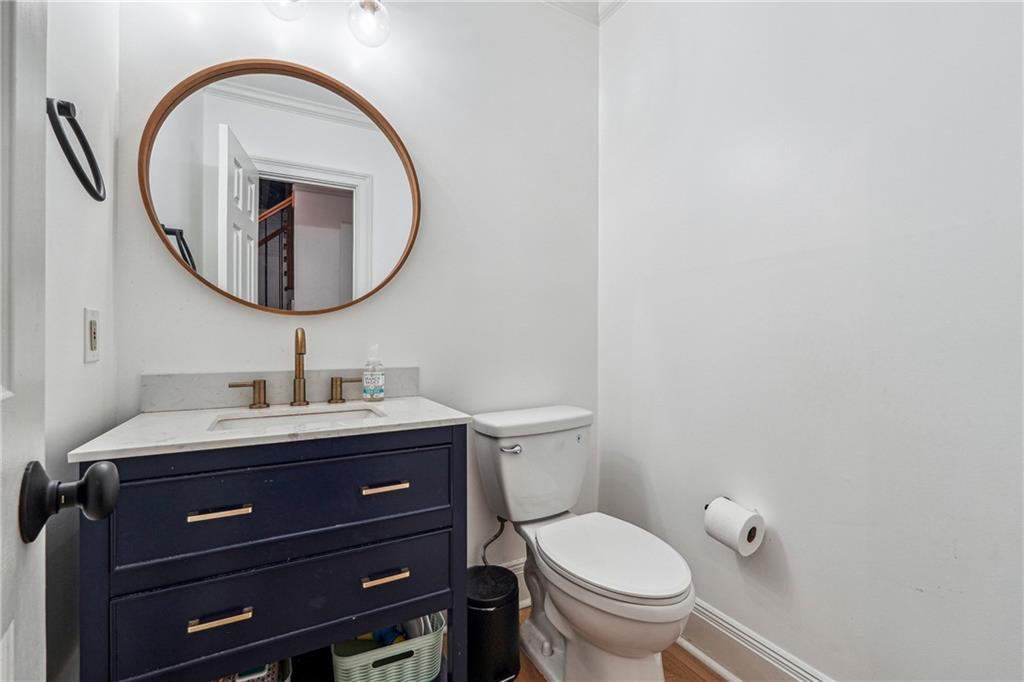 9545 Kingston Crossing Circle, Alpharetta, Georgia image 37