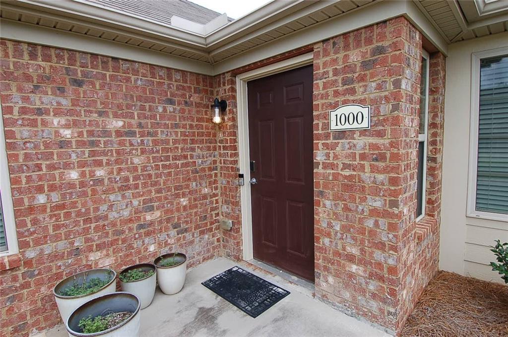 1000 Silver Summit Drive SE