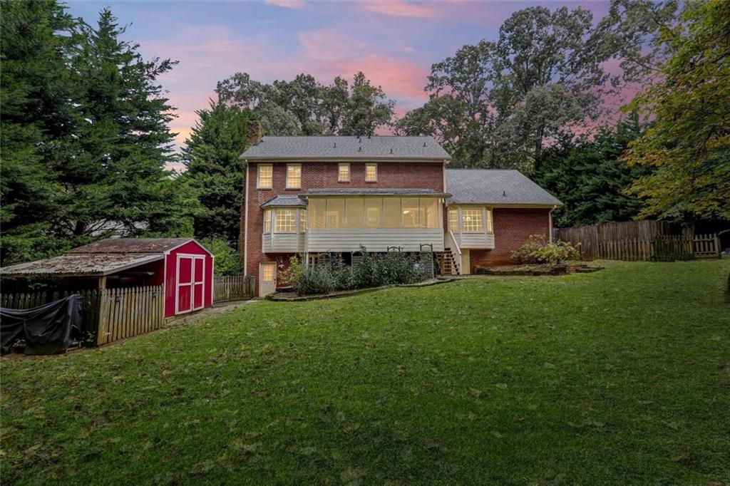 5774 Vantage Court