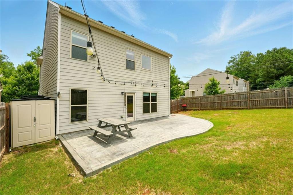 Spring at Rockhouse - Residential