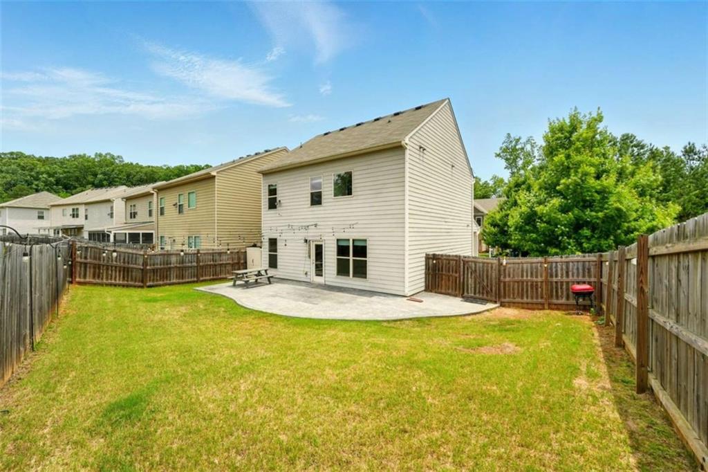 Spring at Rockhouse - Residential