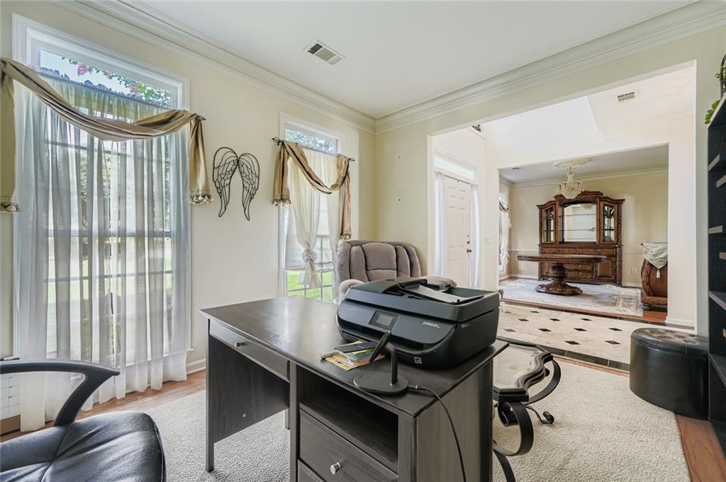 4325 Sherwood Oaks Drive