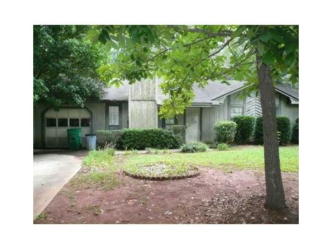 A home in Lithonia