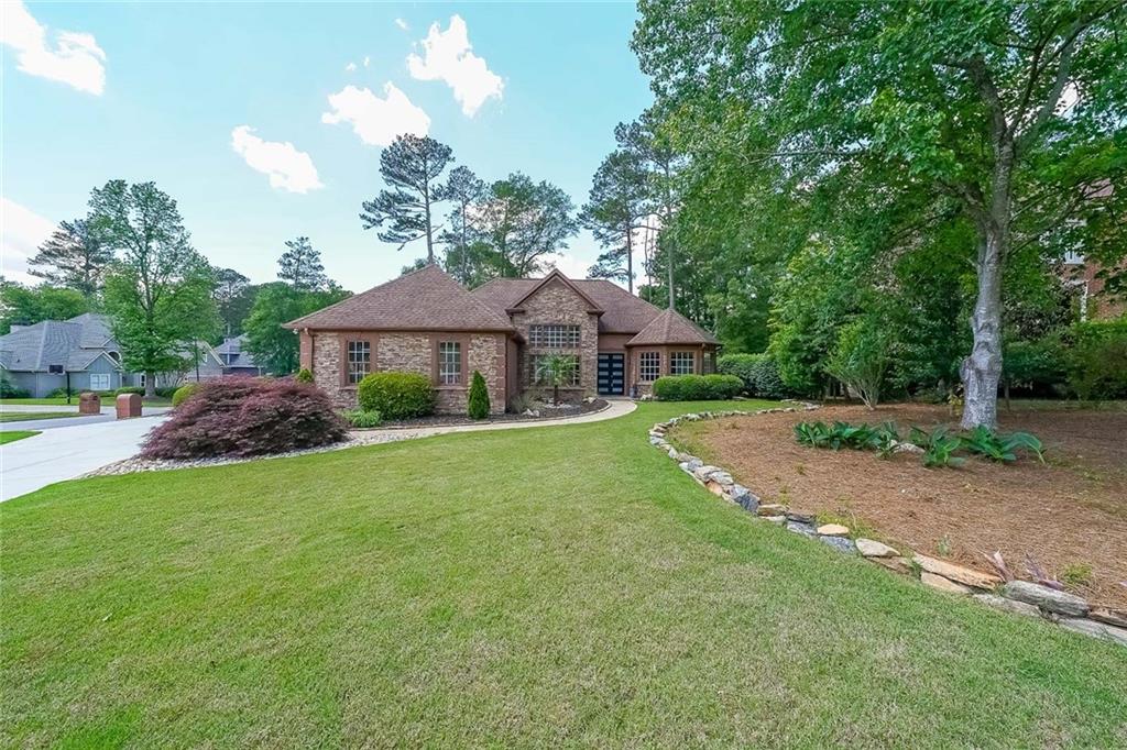 6510 Newcastle Way, Cumming, Georgia image 1