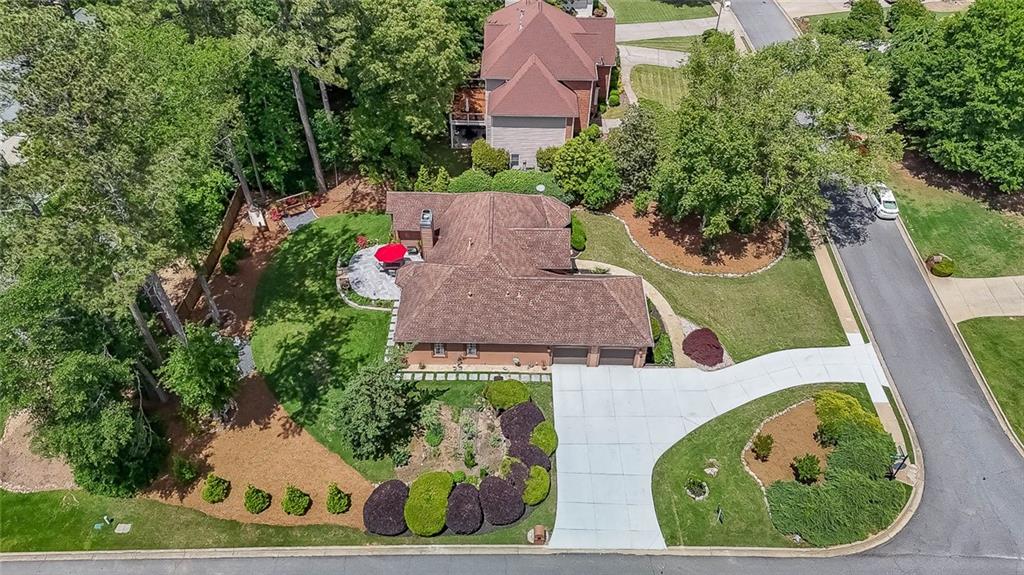 6510 Newcastle Way, Cumming, Georgia image 9