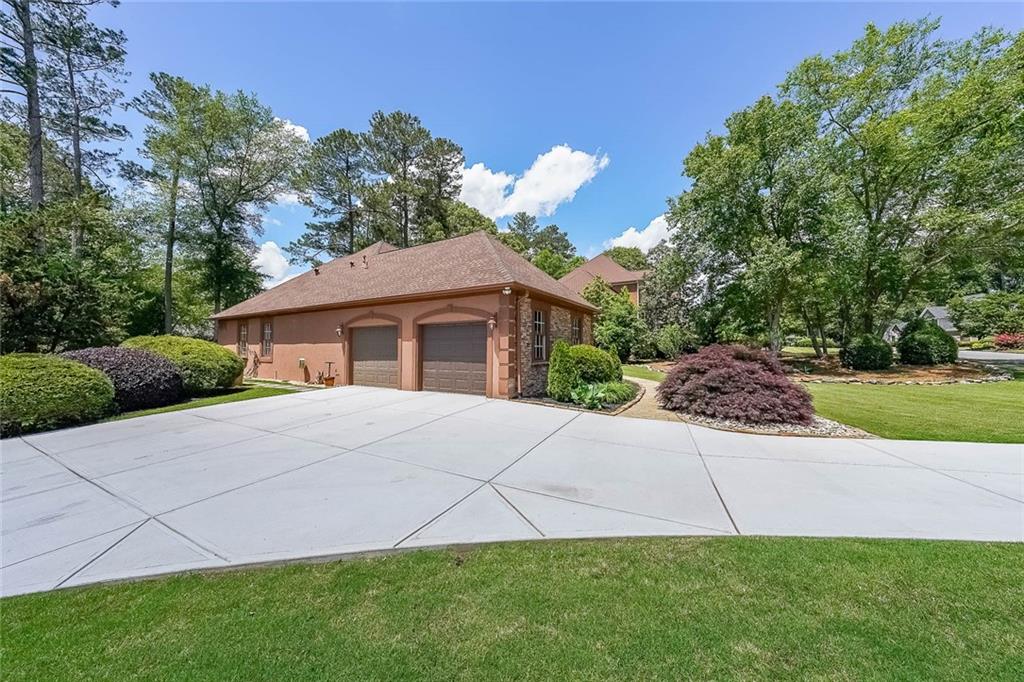 6510 Newcastle Way, Cumming, Georgia image 28