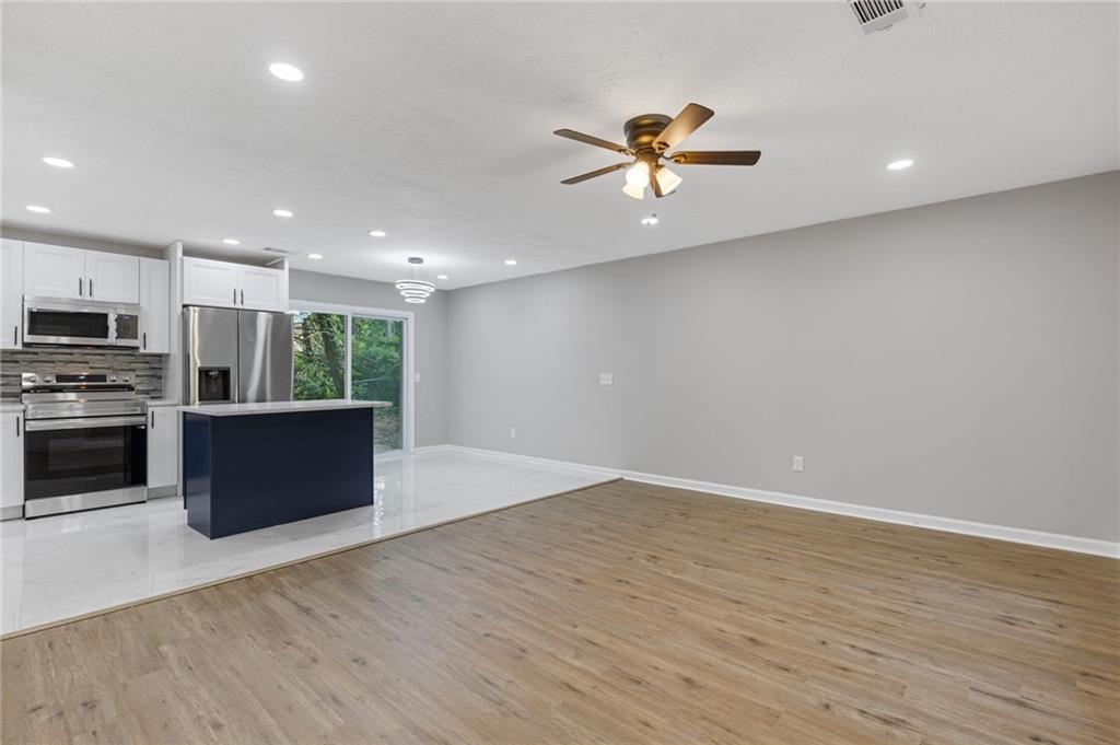 622 Saddlewood Drive, Lawrenceville, Georgia image 6