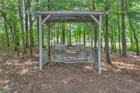 A home in Powder Springs