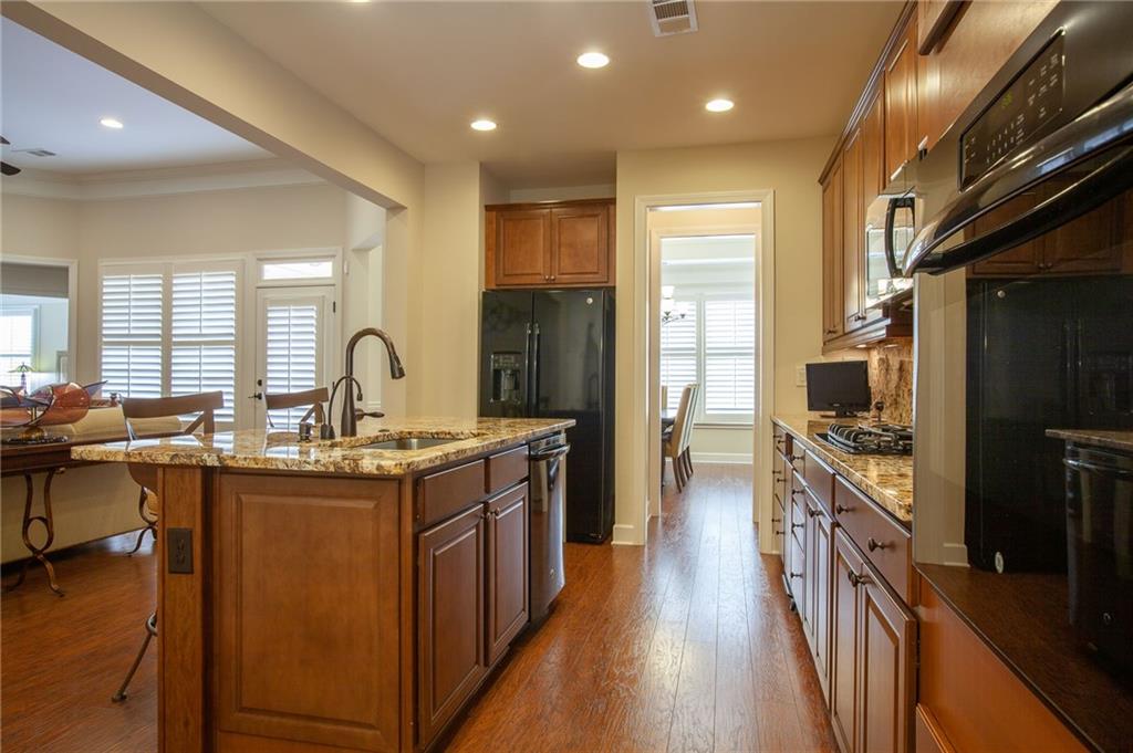 3963 Great Pine Drive, Gainesville, Georgia image 10