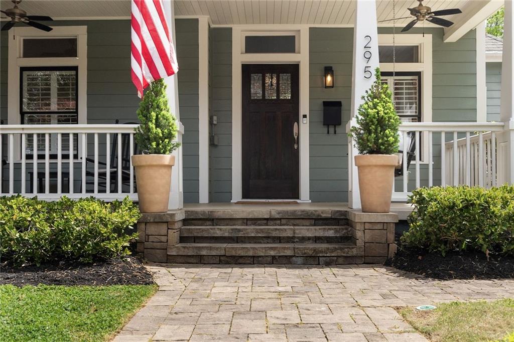 295 Alaska Avenue NE