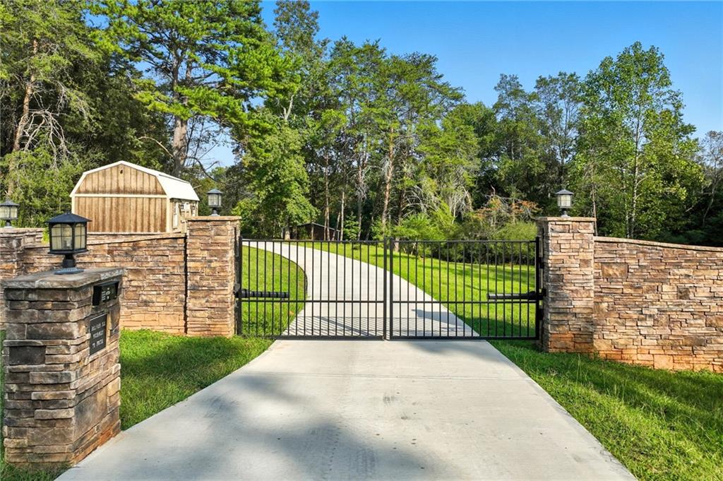 6101 Smith Mill Road