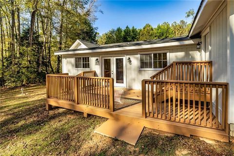 A home in Newnan