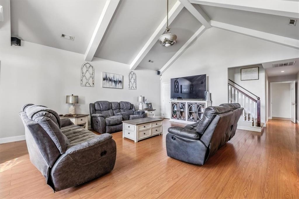 231 Gordon Road