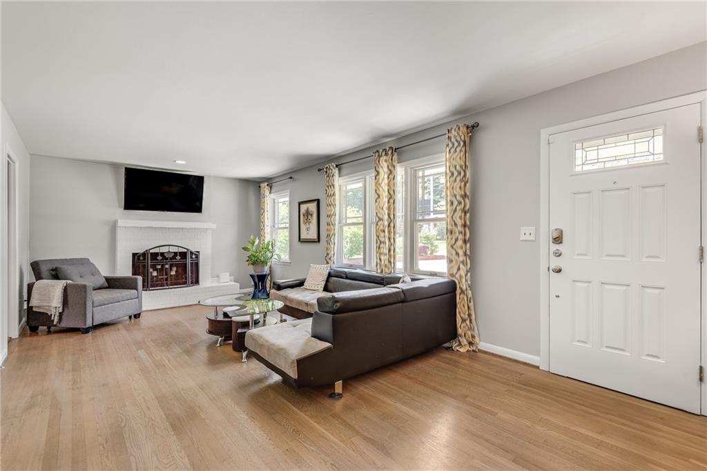 2821 Laurel Ridge Drive