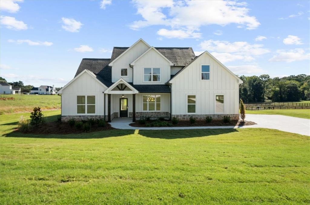5335 Noah Road