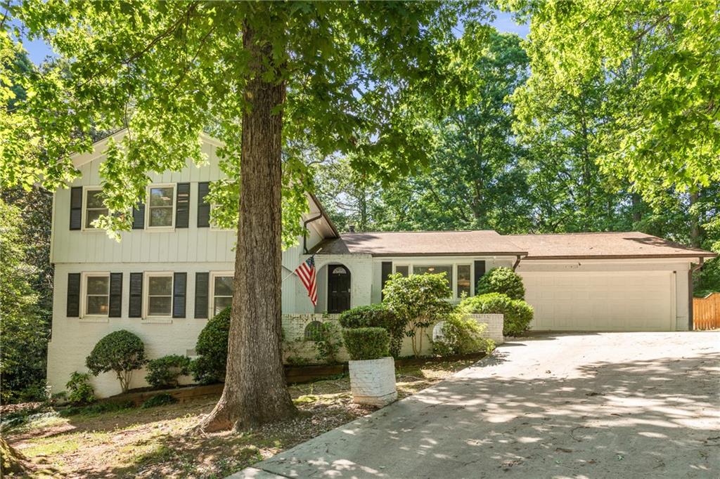 3307 Pointe Bleue Court, Decatur, Georgia image 3