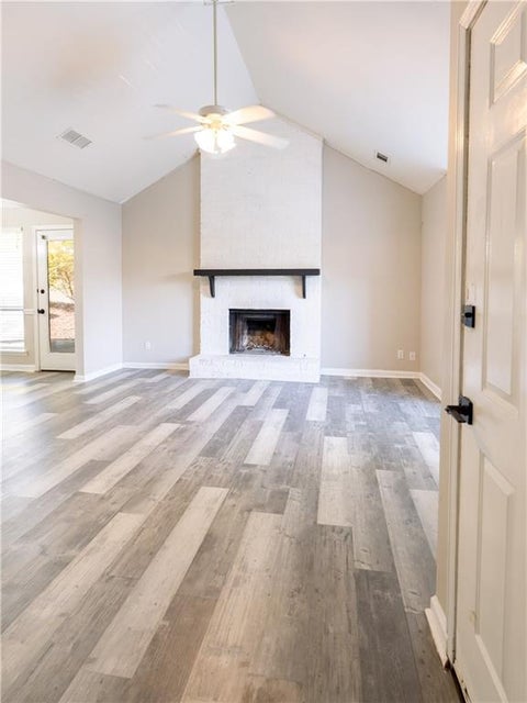 Multifamily For Rent - 1195 Minhinette Drive #G<br/> Roswell, GA 30075
