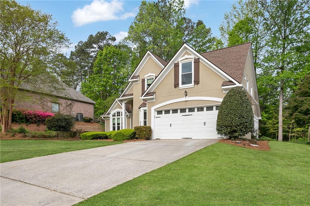 6285 Sterling Drive, Suwanee, Georgia image 3