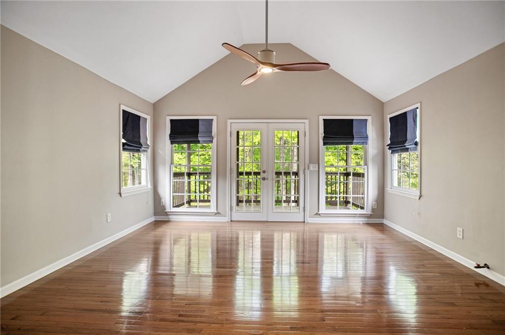 6285 Sterling Drive, Suwanee, Georgia image 28