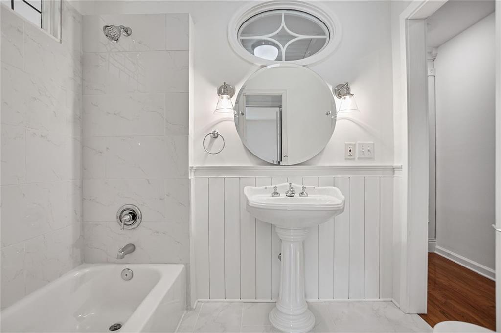 6285 Sterling Drive, Suwanee, Georgia image 35