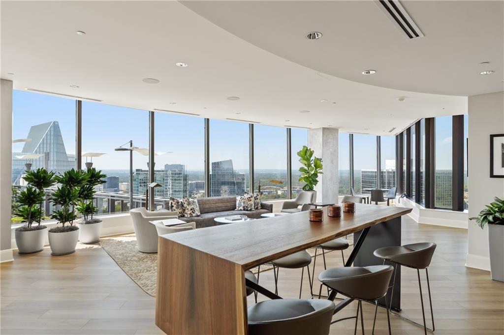 Atlanta, Georgia, 30326, United States, 2 Bedrooms Bedrooms, ,3 BathroomsBathrooms,Residential,Active,2014169