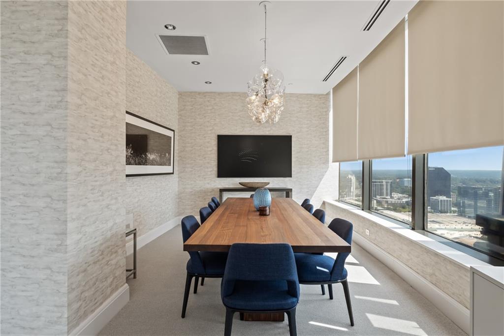 Atlanta, Georgia, 30326, United States, 2 Bedrooms Bedrooms, ,3 BathroomsBathrooms,Residential,Active,2014169