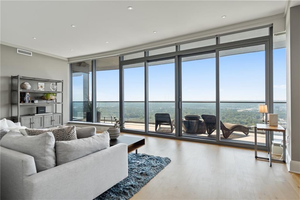 3344 Peachtree Road NE 3105