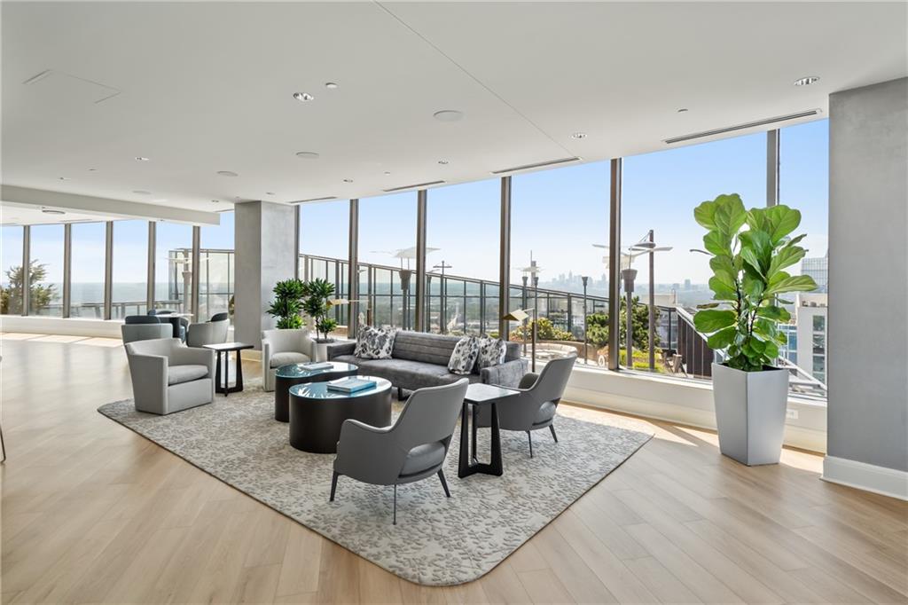Atlanta, Georgia, 30326, United States, 2 Bedrooms Bedrooms, ,3 BathroomsBathrooms,Residential,Active,2014169