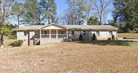 Homes For Sale - 1700 Pine Circle<br/> Lawrenceville, GA 30044