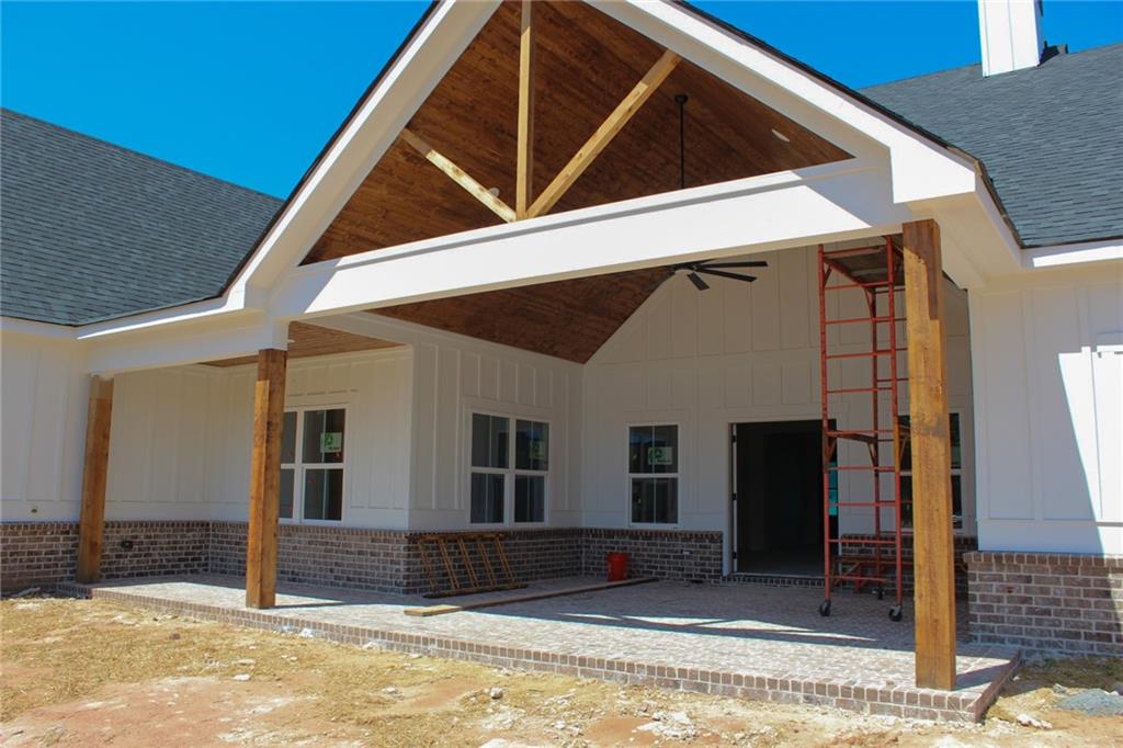 1217 Pleasant Valley Road