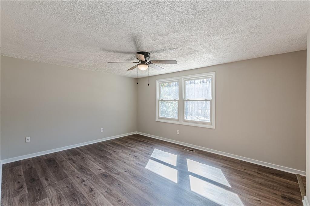 3344 Creekwood Drive, Rex, Georgia image 39