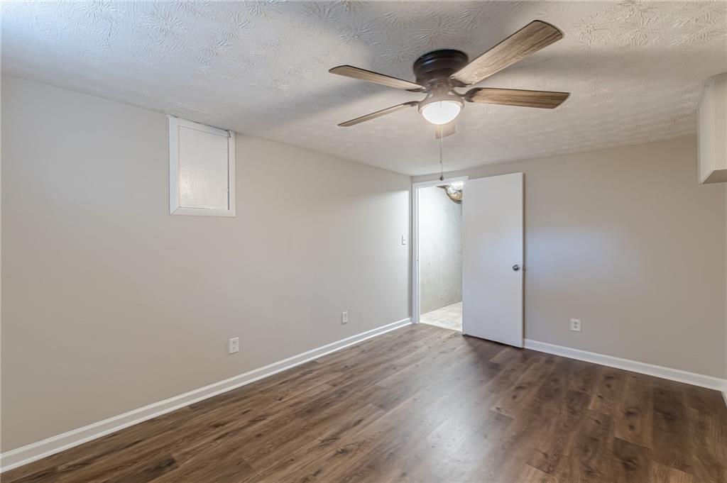 3344 Creekwood Drive, Rex, Georgia image 7