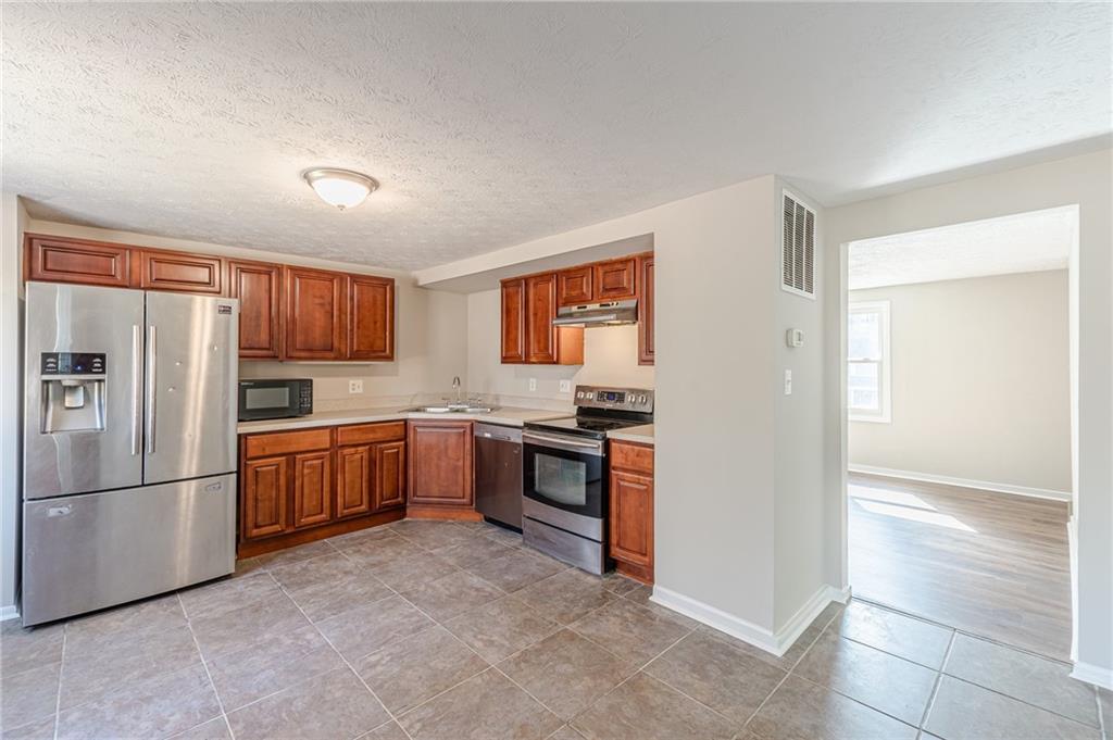 3344 Creekwood Drive, Rex, Georgia image 34