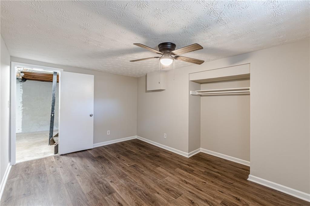 3344 Creekwood Drive, Rex, Georgia image 6