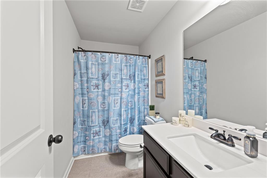 5117 Parkwood Drive, Flowery Branch, Georgia image 37