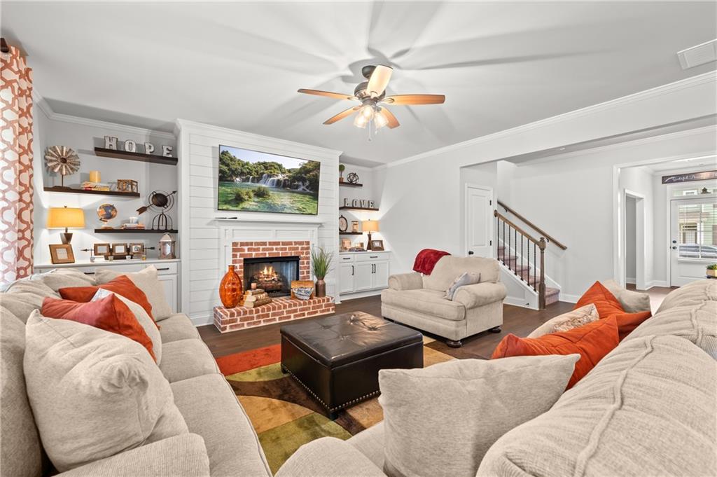 5117 Parkwood Drive, Flowery Branch, Georgia image 9