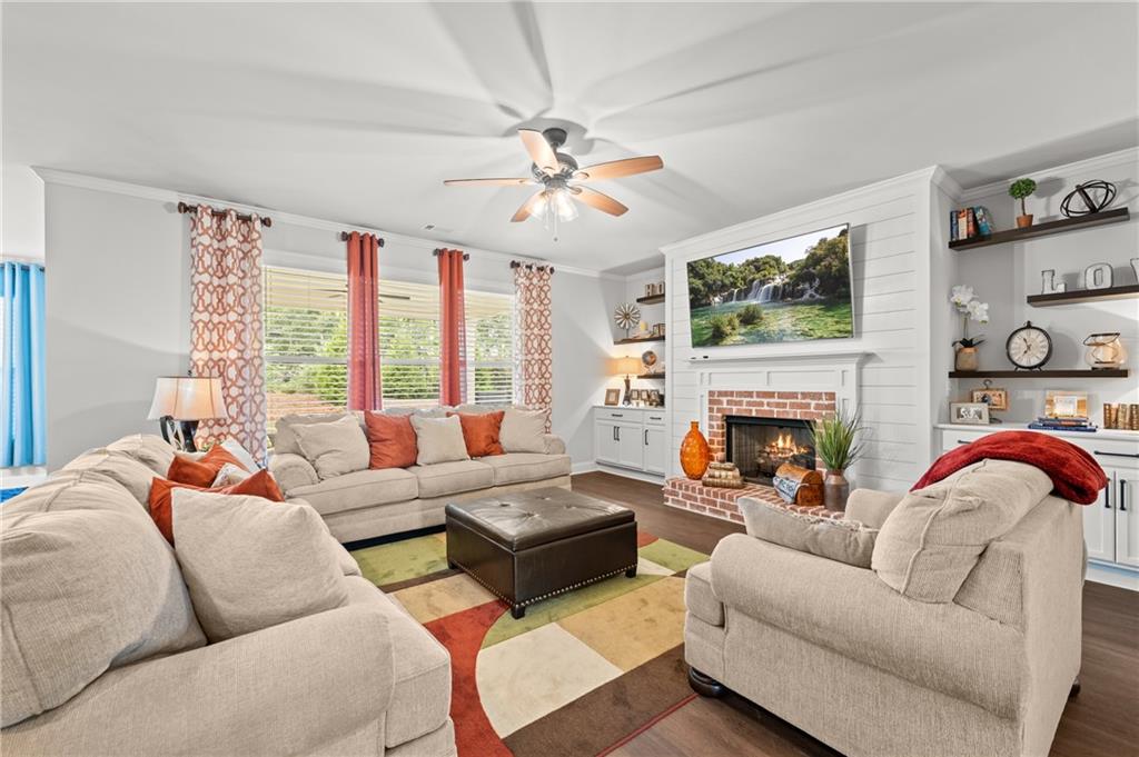 5117 Parkwood Drive, Flowery Branch, Georgia image 11