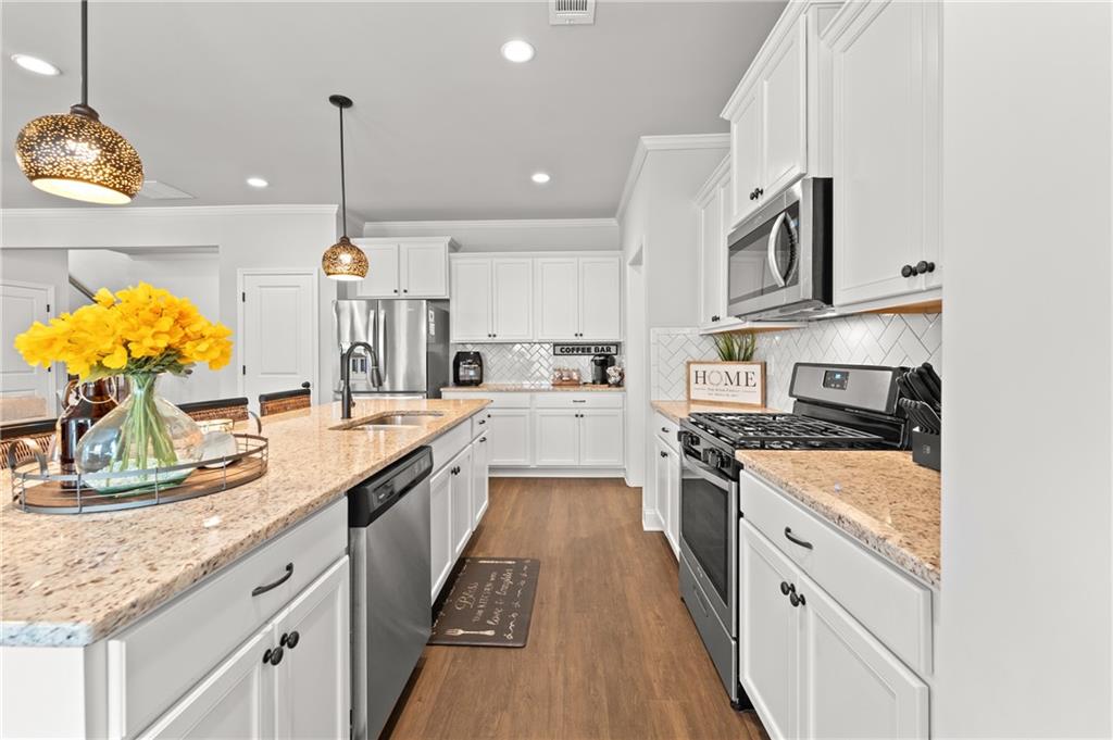 5117 Parkwood Drive, Flowery Branch, Georgia image 19