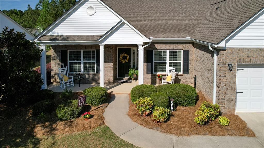 848 Crossroads Court