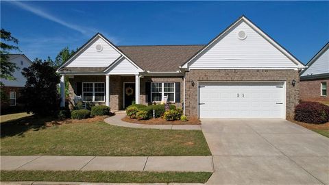 Homes For Sale - 848 Crossroads Court<br/> Social Circle, GA 30025