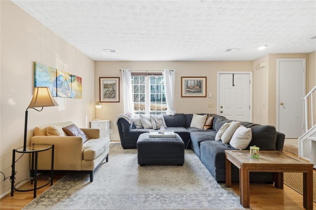 2605 Queen Anne Court