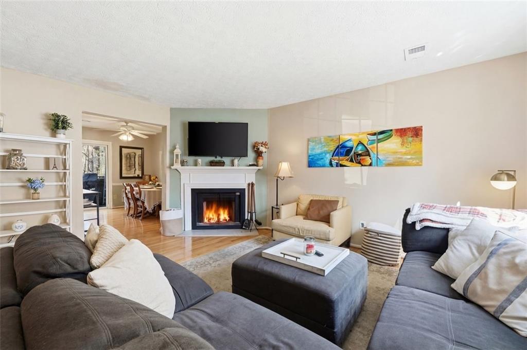 2605 Queen Anne Court