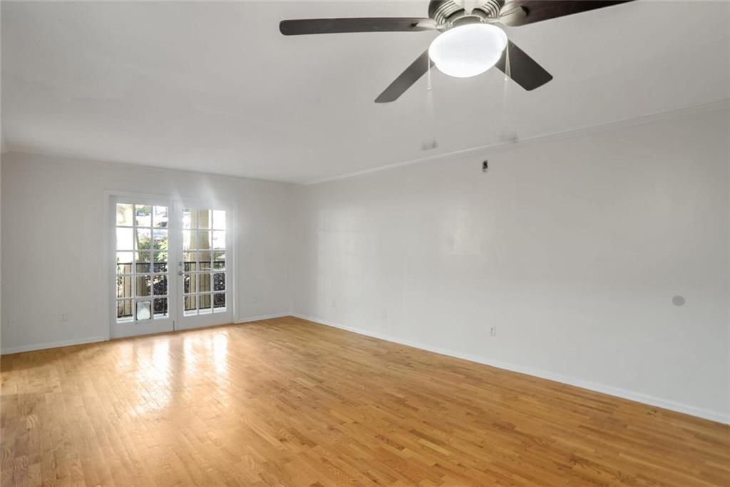 1150 Collier Road NW K9