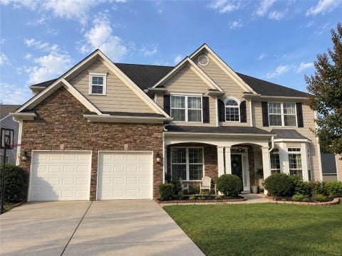 Homes For Sale - 115 Stonewood Creek Court<br/> Dallas, GA 30132