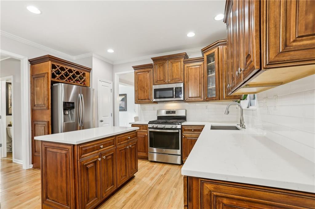 5305 Redfield Way, Cumming, Georgia image 7
