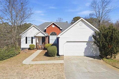 Homes For Sale - 232 Cambridge Dr Dr<br/> Walton County, Loganville, GA 30052