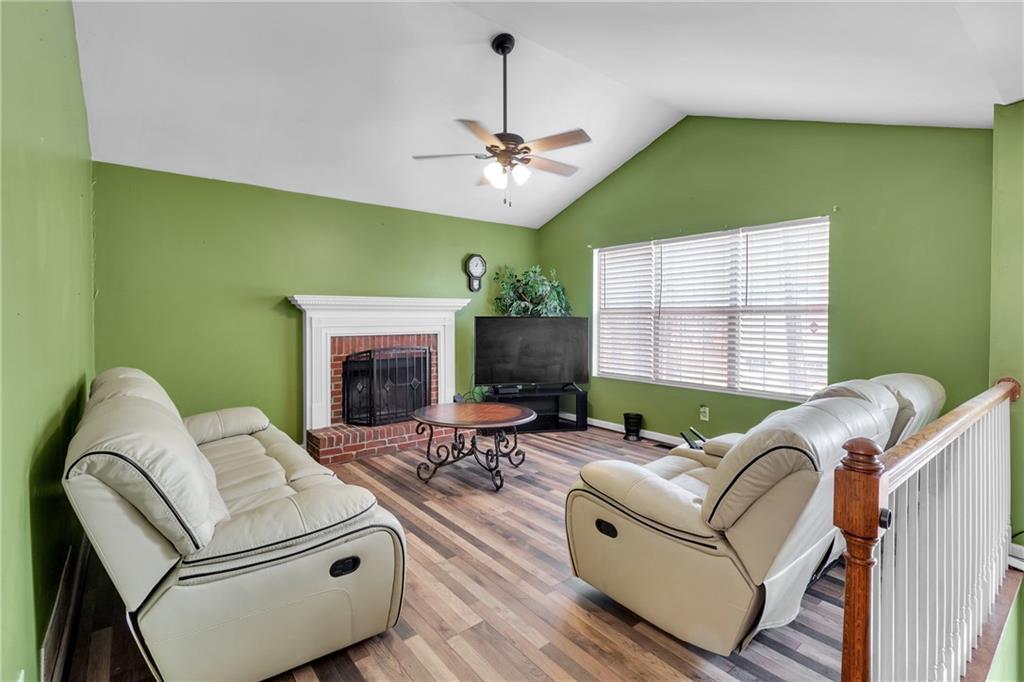 5073 Hyacinth Lane, Austell, Georgia image 3