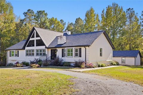 Homes For Sale - 300 Hay Renfroe Drive<br/> Paulding County, Dallas, GA 30157