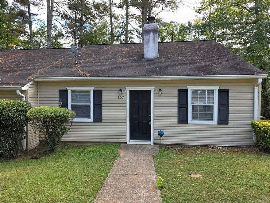 Charming 2-bedroom, 2-bath duplex perfectly located near Marietta High School, right in the heart of Marietta. Nestled on a quiet cul-de-sac, this home offers the convenience of walking to restaurants, shops, and local entertainment, with quick access to I-75, Marietta Square, Truist Park, and more.

Inside, you’ll find a spacious living room with a cozy fireplace and plenty of natural light. The large kitchen features cherry-stained oak cabinets, laminate countertops, white appliances, and a dining area that opens to the backyard. Laundry connections are conveniently located in the kitchen.

Both bedrooms are generously sized. The primary suite includes a private full bathroom, while the secondary bedroom has access to a hall bath. The home has easy-care laminate flooring throughout, window blinds on every window, and fresh paint for a bright, move-in-ready feel.

Tenant is responsible for all utilities, lawn care, and trash service. Small pets considered with pet rent. Housing Vouchers welcome.
