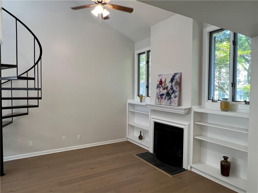 855 Greenwood Avenue NE K